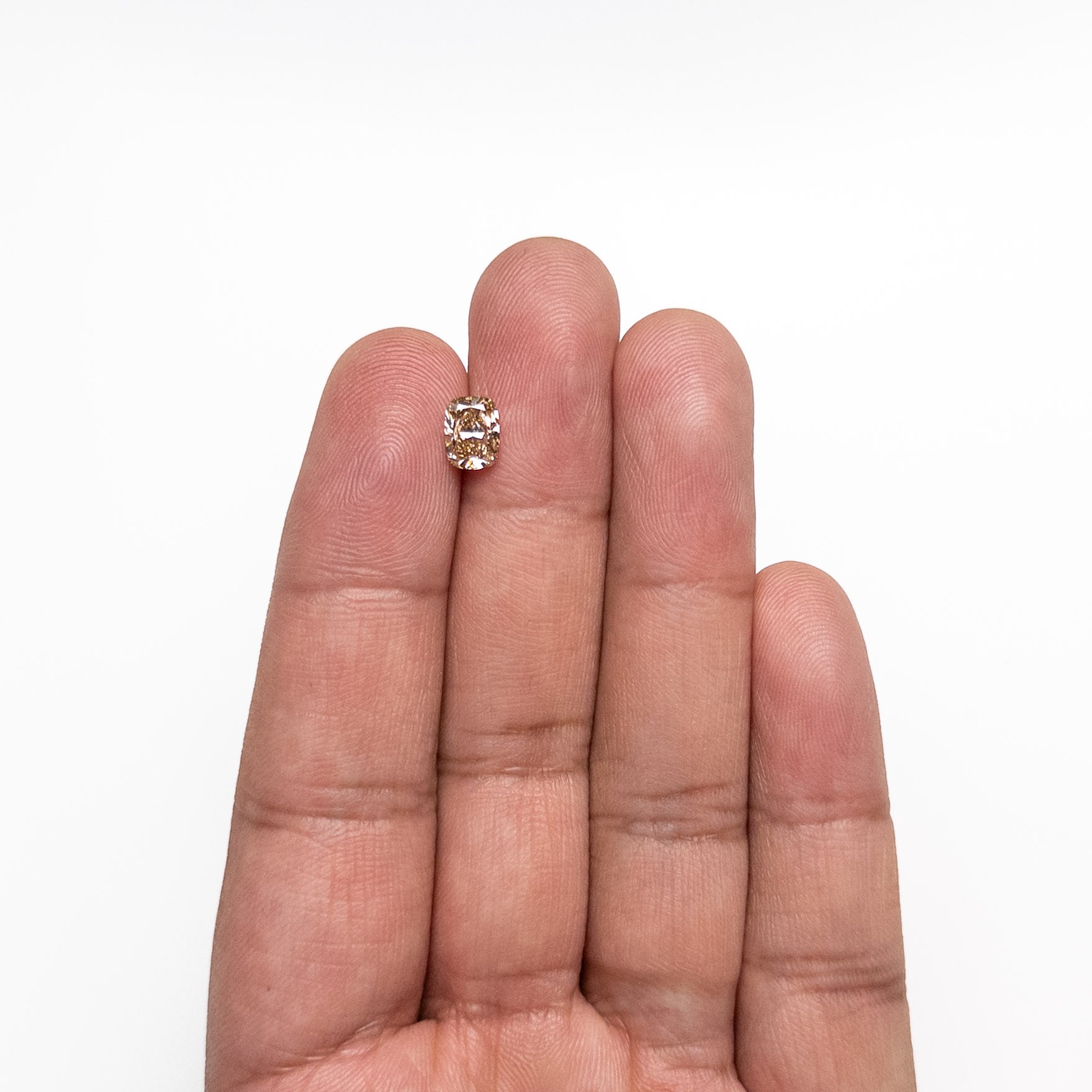 1.01ct 6.97x5.22x3.36mm VS1 C5 Cushion Brilliant 26612-01