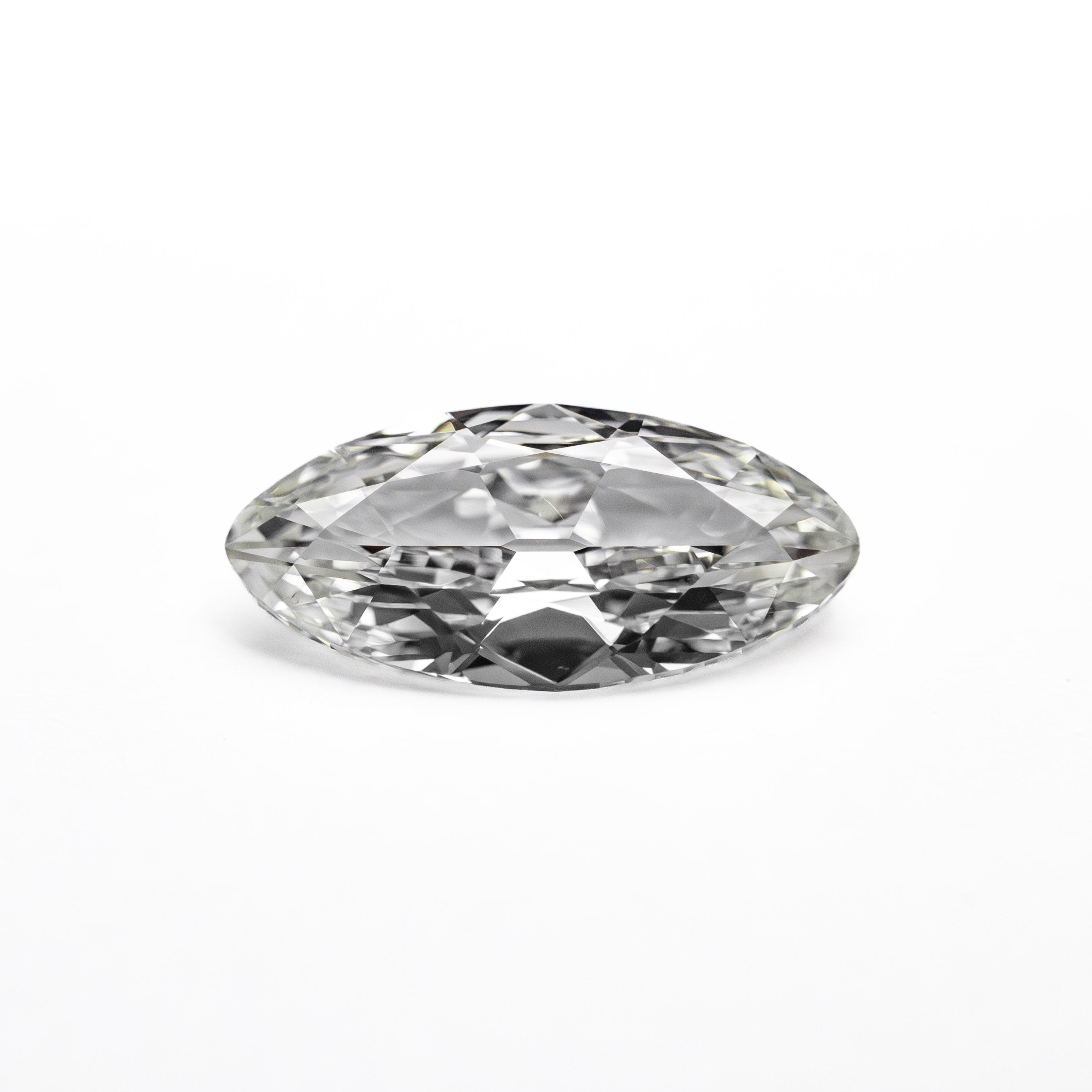 0.72ct 9.48x4.47x2.33mm VS2 H Moval Brilliant 26754-01