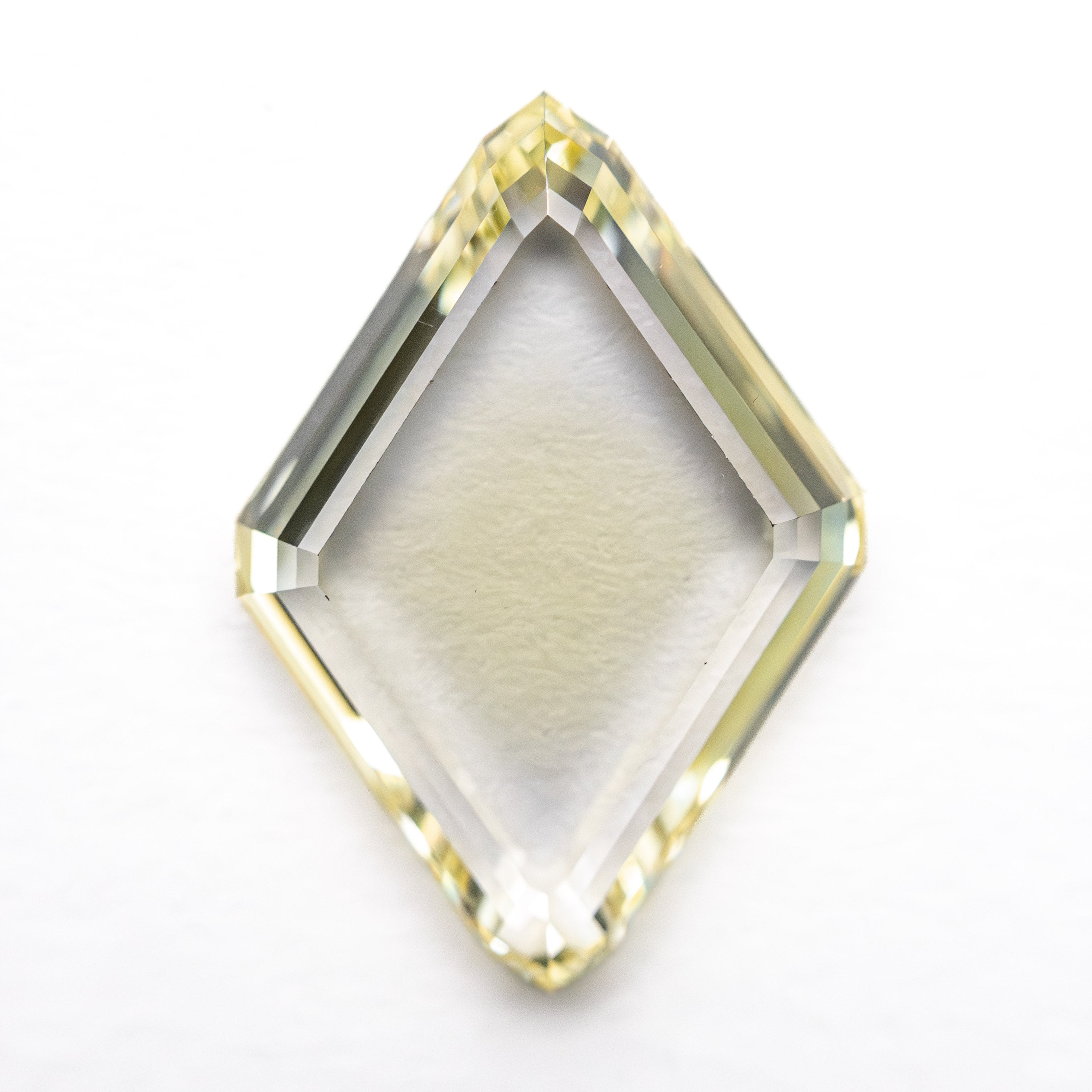 2.80ct 14.00x9.69x2.49mm VS2 Fancy Light Yellow Lozenge Portrait Cut 26757-01
