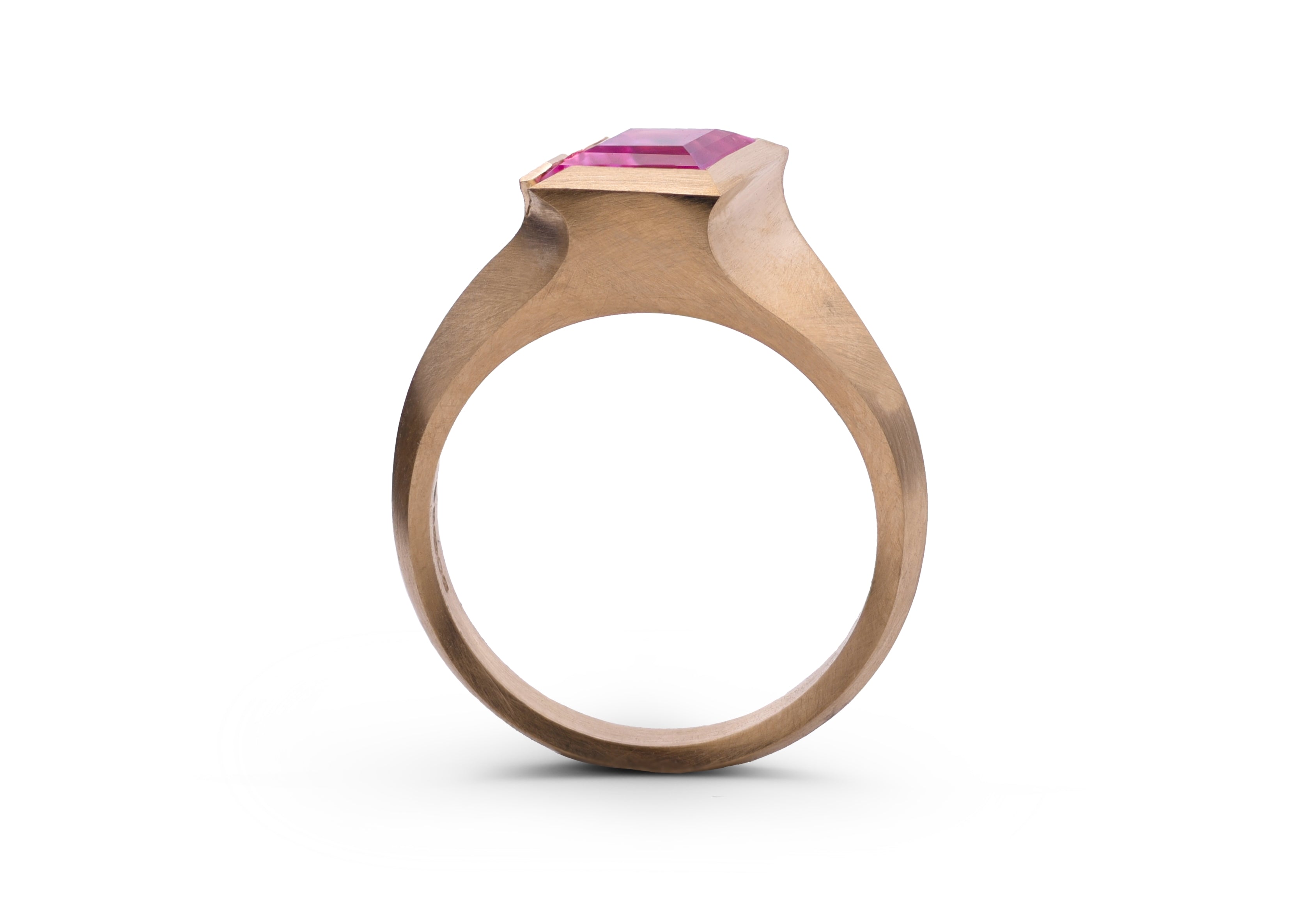 18ct Rose Gold Pink Sapphire Kite Aegis Ring