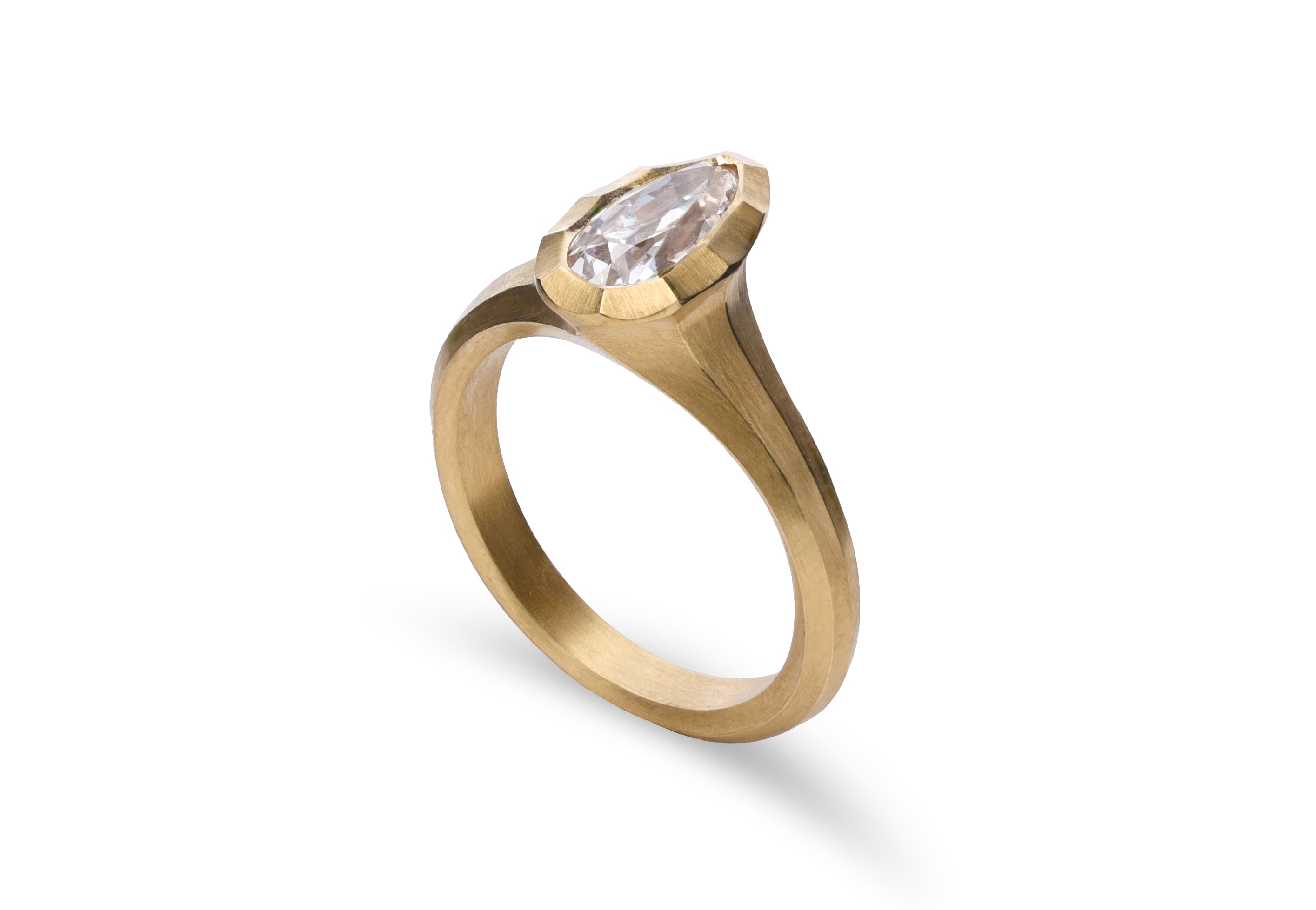 18ct Yellow Gold Teardrop Old Mine Cut Diamond Arris Ring