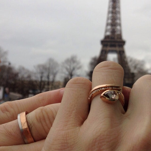 MATCHING SET OF SANDBLASTED 14K GOLD WEDDING BANDS WITH A TURQUOISE LI