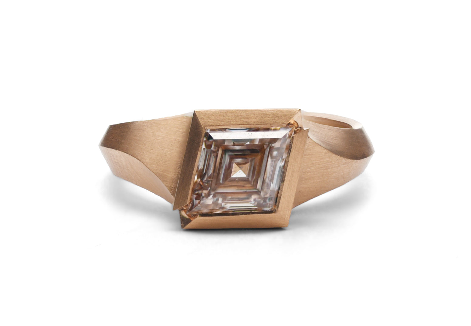 18ct Rose Gold Champagne Kite Aegis Ring