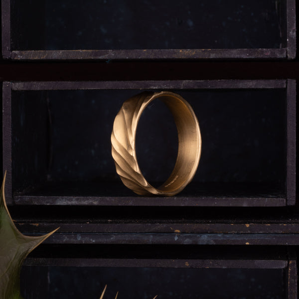 Archive yellow gold concave, carved ring