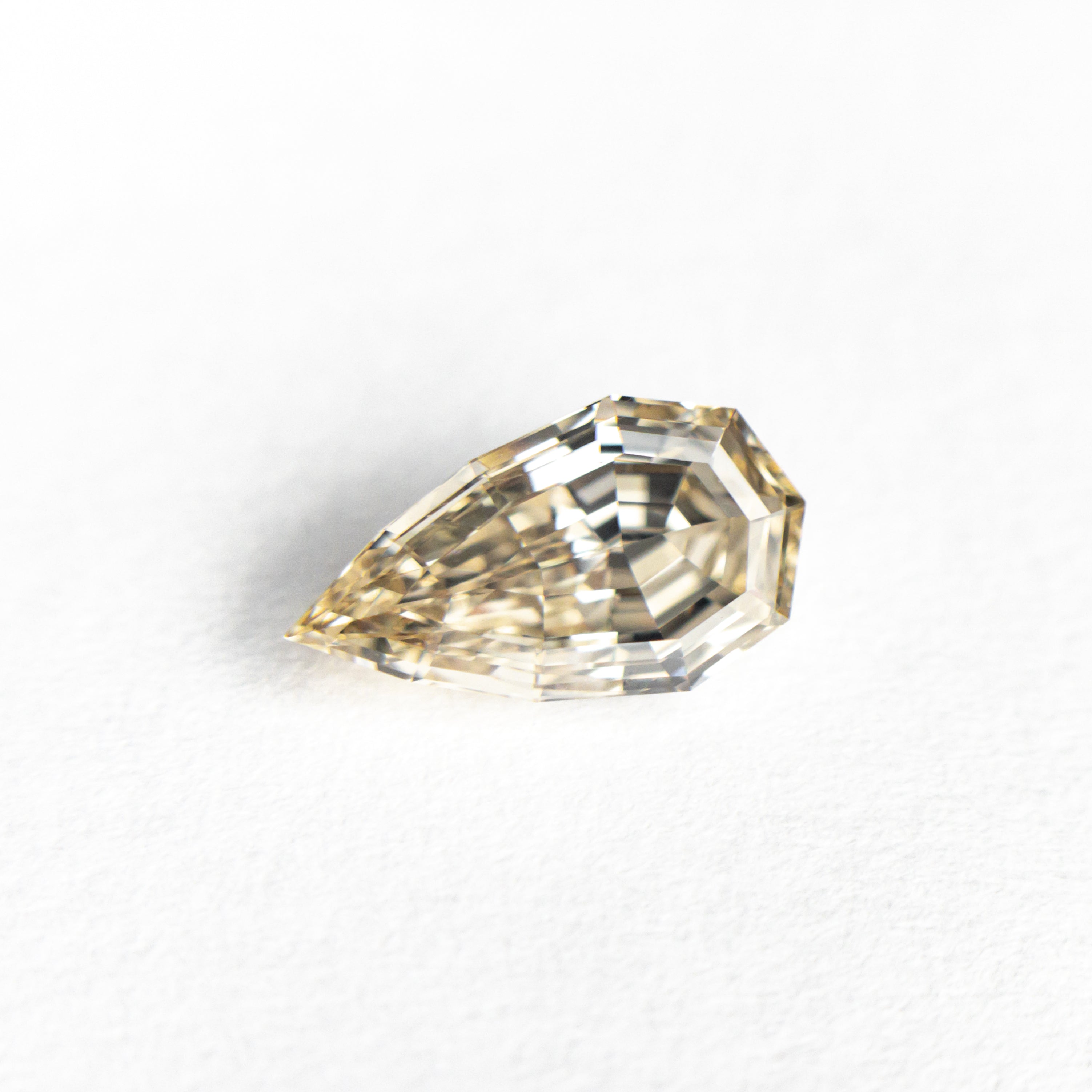 1.00ct 9.19x5.243.17mm Geo Pear Step Cut 27082-13