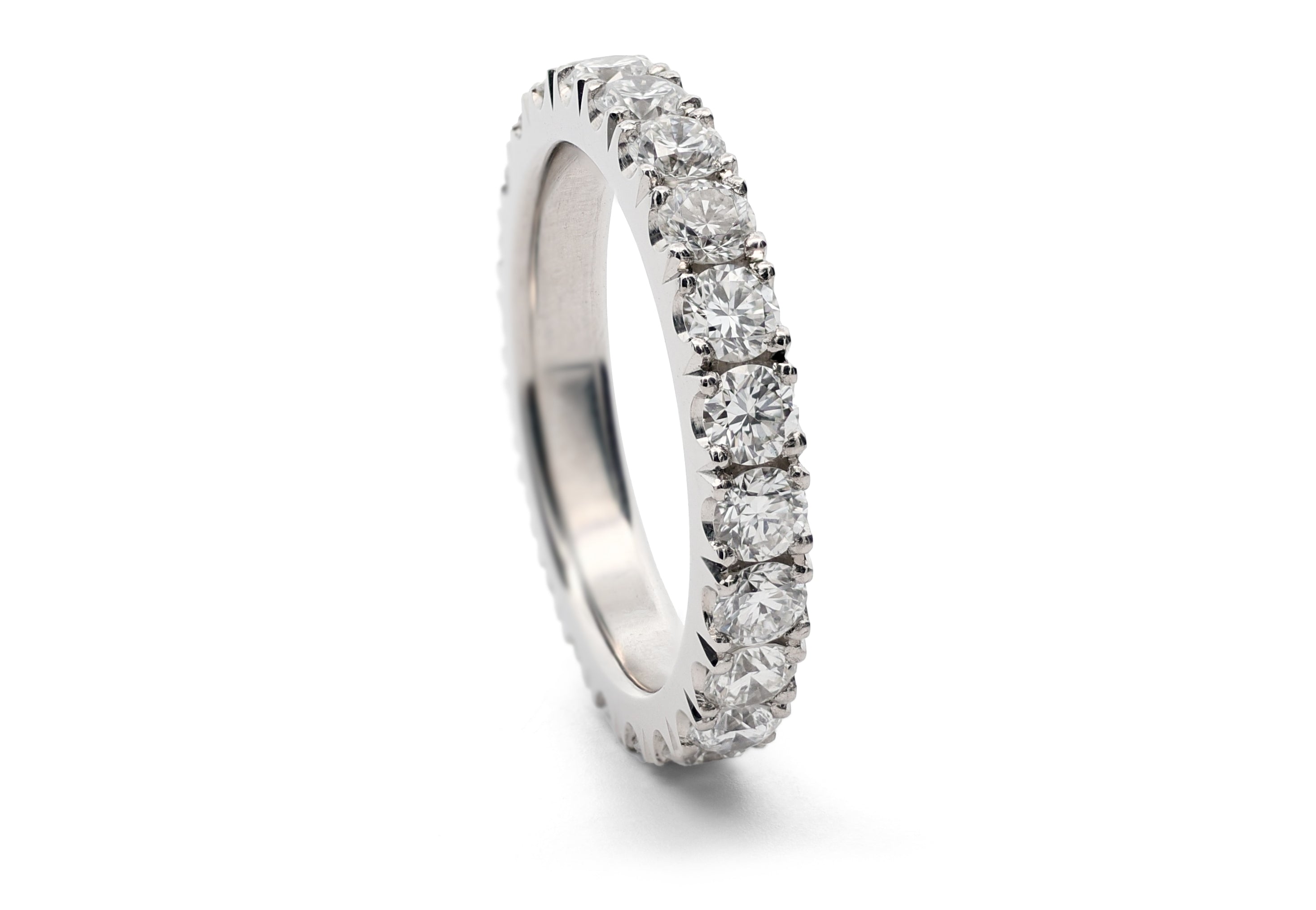 'Thread' wide platinum diamond set wedding/eternity bands