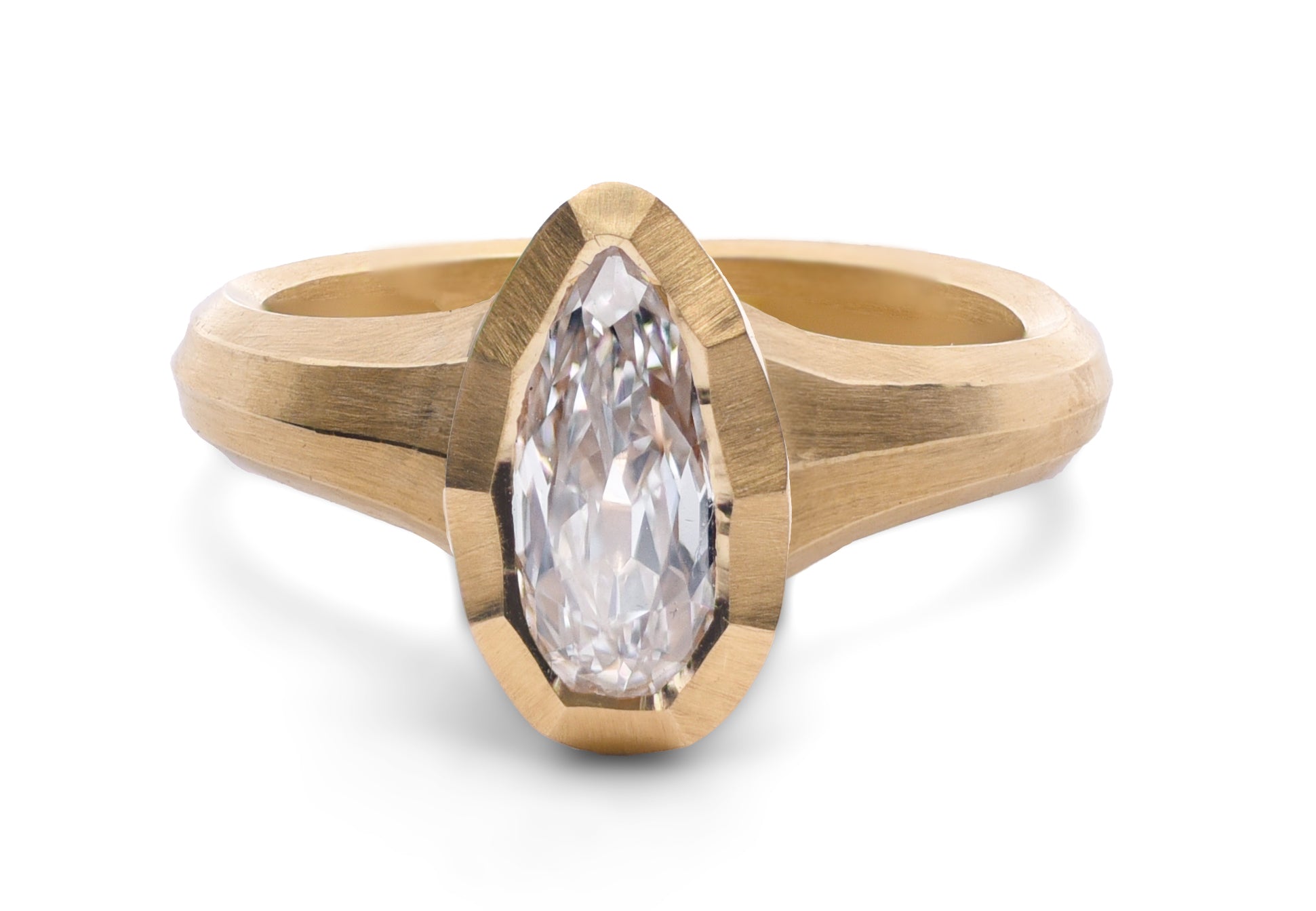 18ct Yellow Gold Teardrop Old Mine Cut Diamond Arris Ring